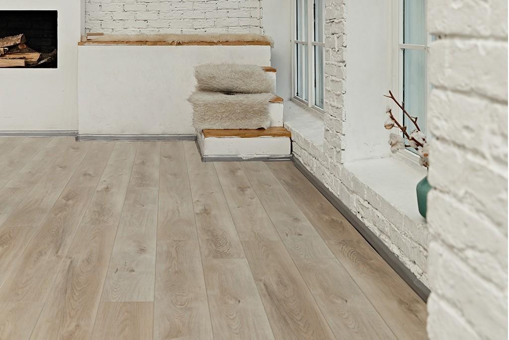 https://bitrix.alpinefloor.su/upload/iblock/08d/7_5-oak-natural-bleached_3.jpg